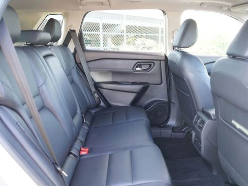 Used 2022 Nissan Rogue SL FWD image 24