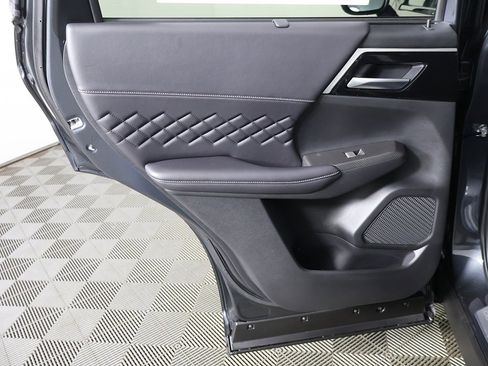 New 2025 Mitsubishi Outlander SEL Black Edition image 30