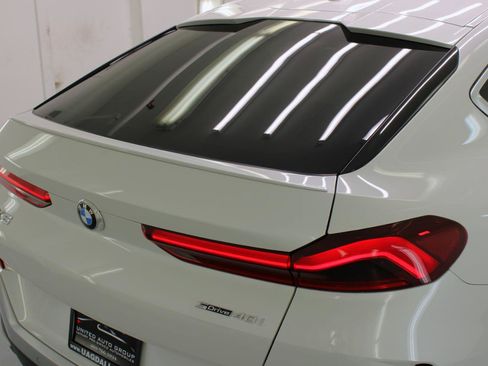 Used 2020 BMW X6 sDrive40i w/ Premium Package RWD image 19