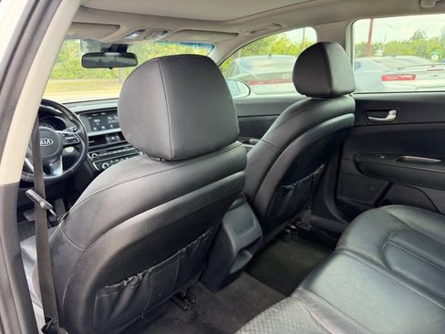 Used 2020 Kia Optima SE FWD image 20