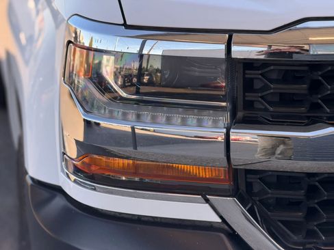 Used 2017 Chevrolet Silverado 1500 W/T AWD/4WD image 10