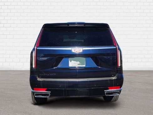 Certified 2023 Cadillac Escalade Premium Luxury Platinum w/ LPO, Radiant Package image 3