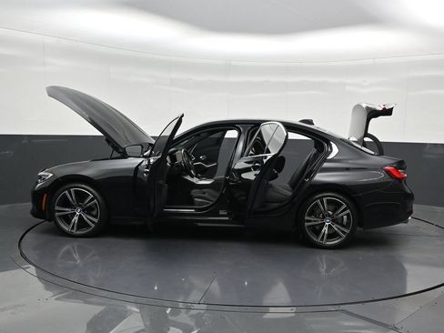 Used 2021 BMW 330i Sedan w/ Premium Package RWD image 33