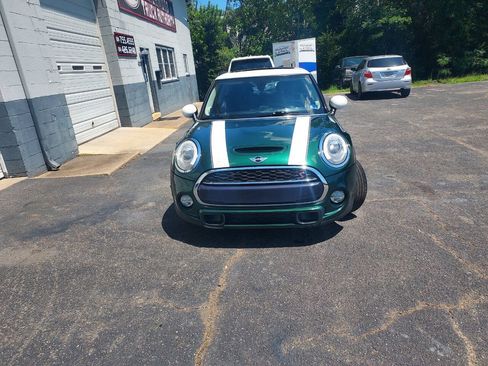 Used 2015 MINI Cooper S FWD image 2