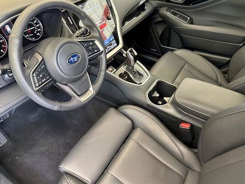 Certified 2025 Subaru Outback Limited AWD/4WD image 9