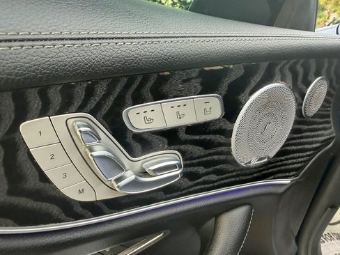 Used 2018 Mercedes-Benz E 400 4MATIC Coupe w/ Premium 2 Package image 31