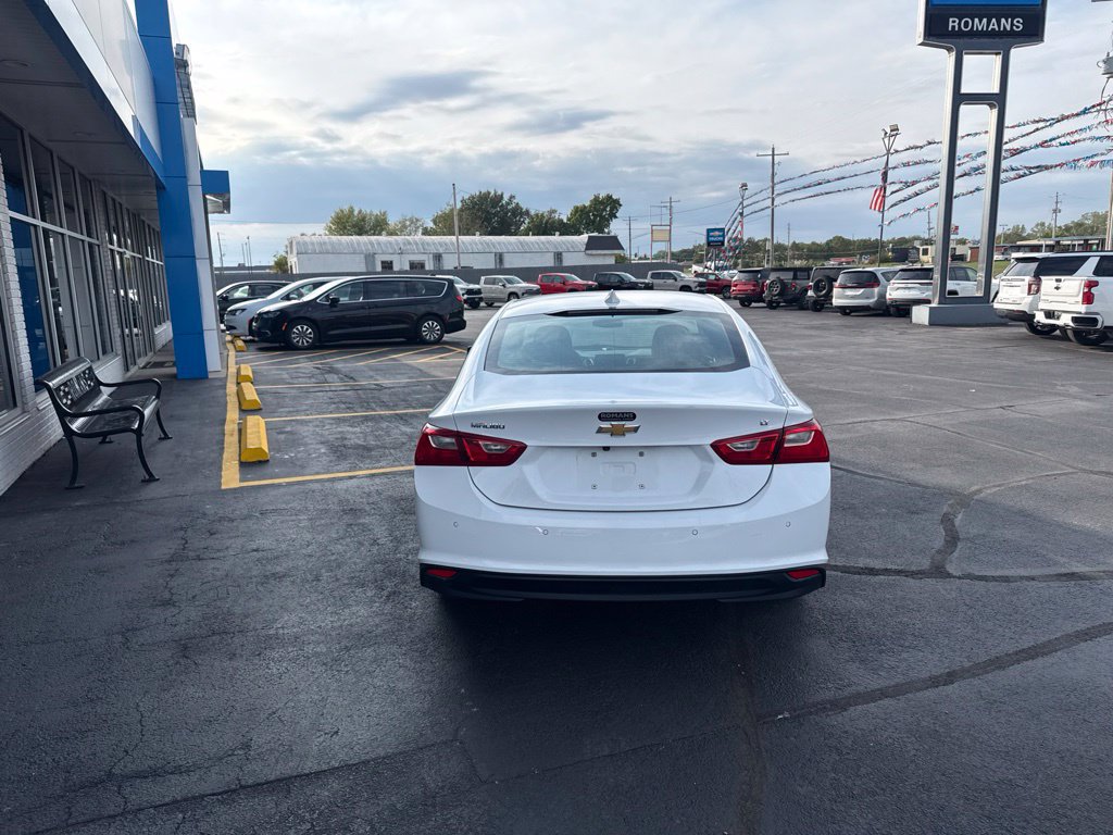 Used 2024 Chevrolet Malibu LT FWD image 5