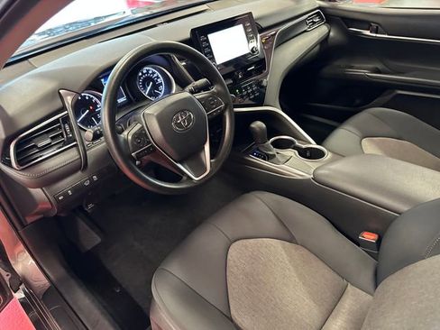 Certified 2021 Toyota Camry LE FWD image 11