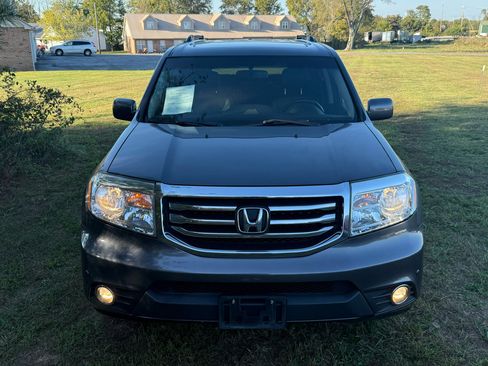 Used 2014 Honda Pilot Touring image 10