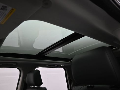 Certified 2025 Ford Expedition Max Active image 12