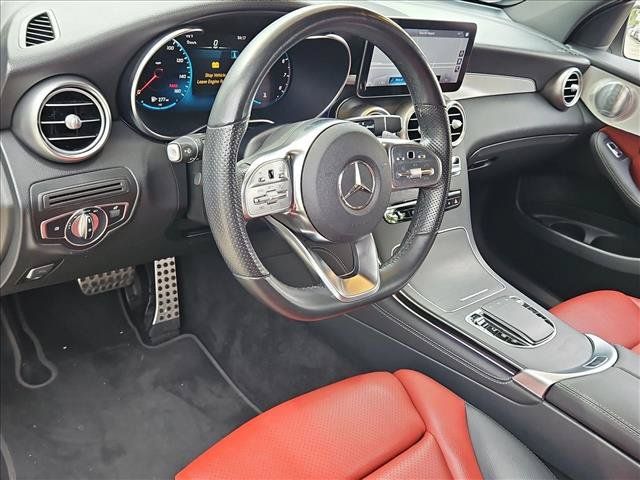Used 2021 Mercedes-Benz GLC 300 image 10