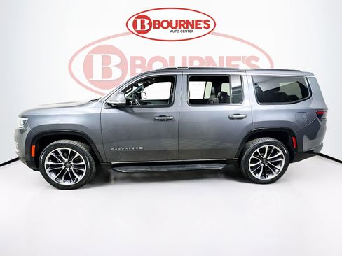 Used 2022 Jeep Wagoneer Series II w/ Premium Group I AWD/4WD image 9