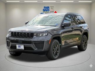 New 2026 Jeep Grand Cherokee Altitude AWD/4WD video 2