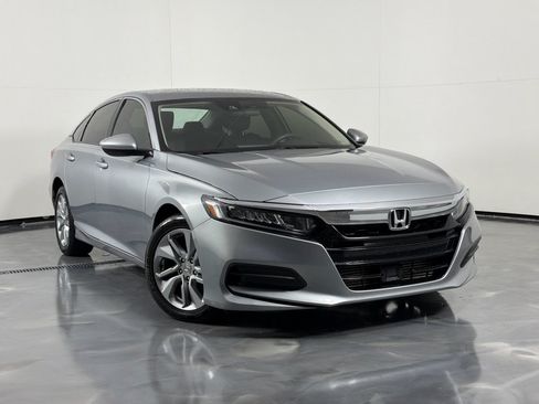 Used 2020 Honda Accord LX image 2