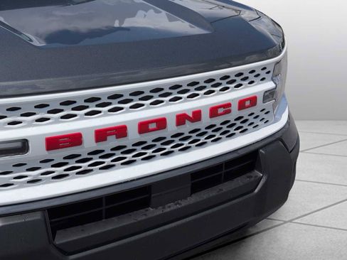 New 2025 Ford Bronco Sport Heritage w/ Convenience Package AWD/4WD image 4