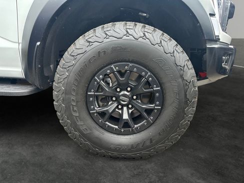 Used 2023 Ford F150 Raptor w/ Equipment Group 802A Raptor R AWD/4WD image 7