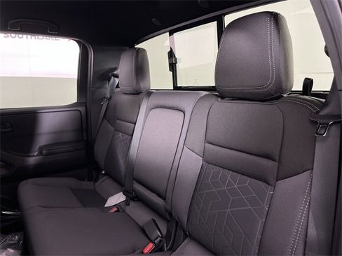 New 2026 Nissan Frontier SV image 21