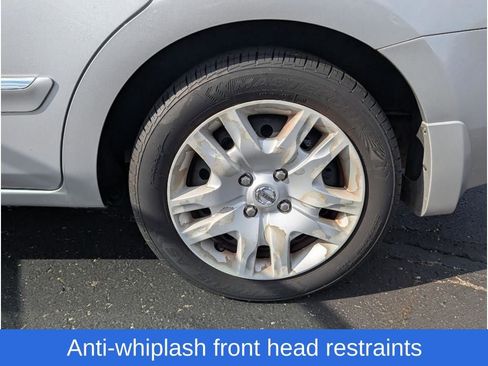 Used 2011 Nissan Sentra 2.0 S w/ Convenience Pkg image 25