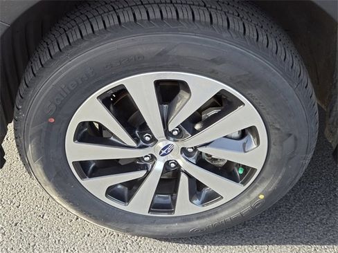 Used 2021 Subaru Outback Premium w/ Popular Package #1 image 8