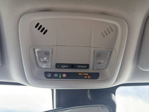 Used 2023 Chevrolet Malibu LT FWD image 31