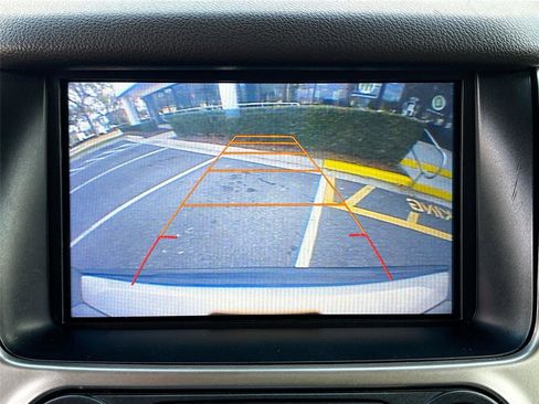 Used 2016 Chevrolet Suburban LS image 13