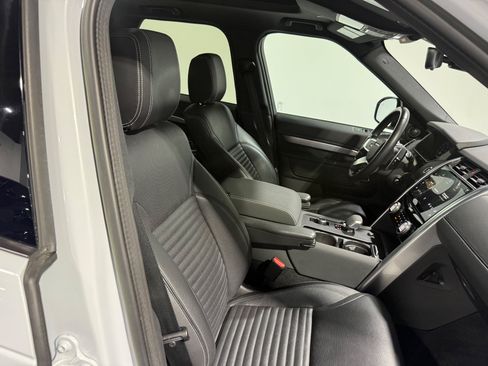 Used 2023 Land Rover Discovery S R-Dynamic AWD/4WD image 47