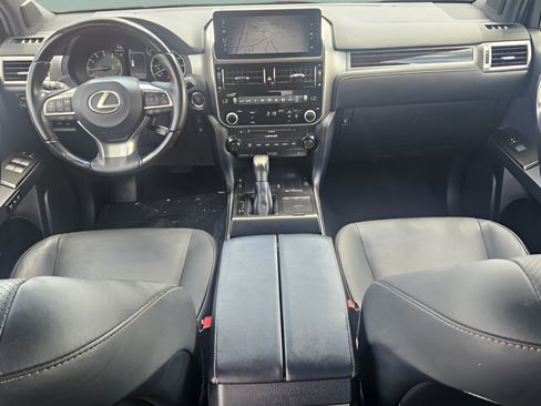 Certified 2023 Lexus GX 460 Luxury w/ Accessory Package AWD/4WD image 12