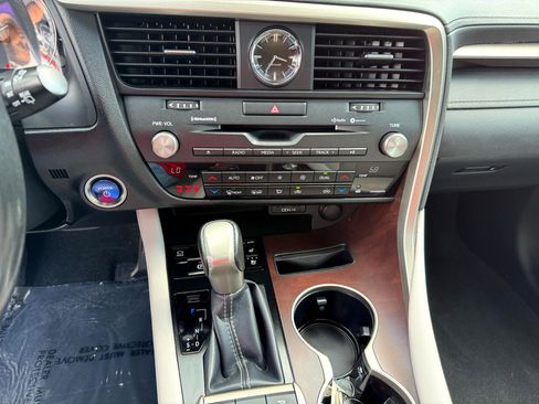 Used 2020 Lexus RX 450h AWD w/ Premium Package image 18