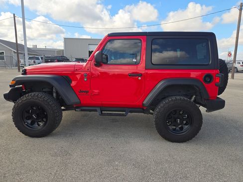 Used 2023 Jeep Wrangler Sport AWD/4WD image 6