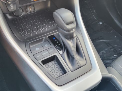 Used 2025 Toyota RAV4 XLE FWD image 14