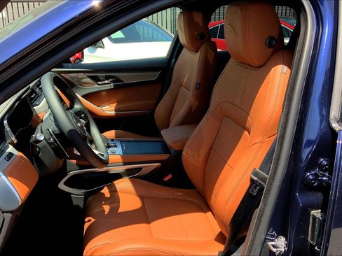 New 2026 Jaguar F-PACE R-Dynamic S image 5