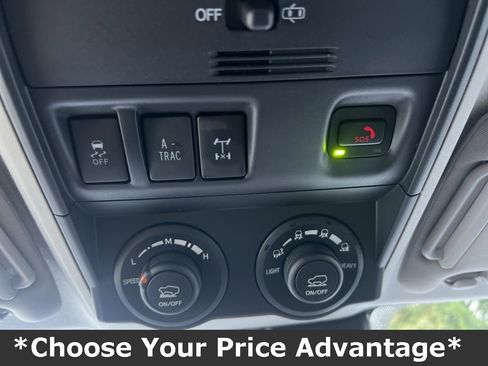 Used 2024 Toyota 4Runner TRD Off-Road image 76