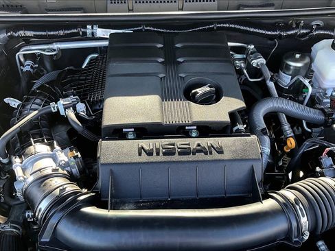 Used 2023 Nissan Frontier SV w/ SV Convenience Package AWD/4WD image 33