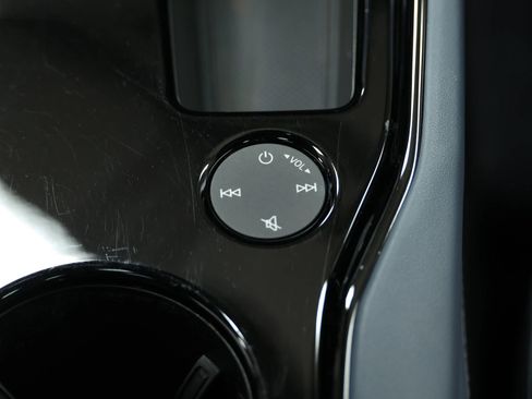 Used 2024 Audi e-tron GT Premium Plus w/ Performance Package image 36