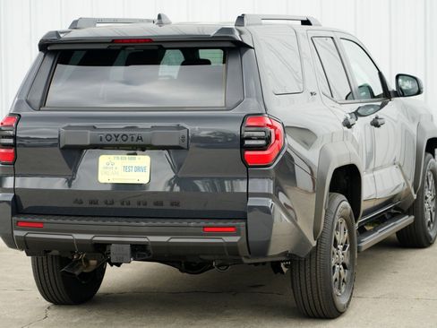 Used 2025 Toyota 4Runner SR5 image 52