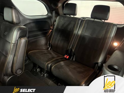 Used 2023 Dodge Durango R/T w/ Hemi Orange Plus Package AWD/4WD image 13