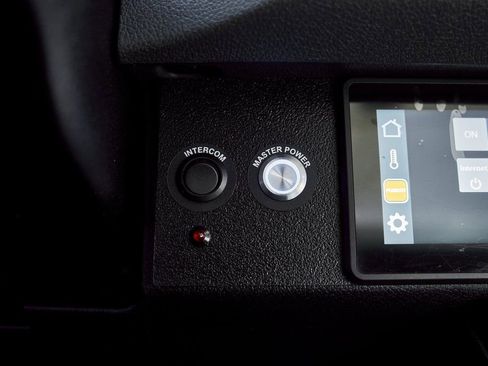 Used 2019 Mercedes-Benz Sprinter 144 image 56