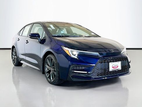 New 2026 Toyota Corolla SE FWD image 3