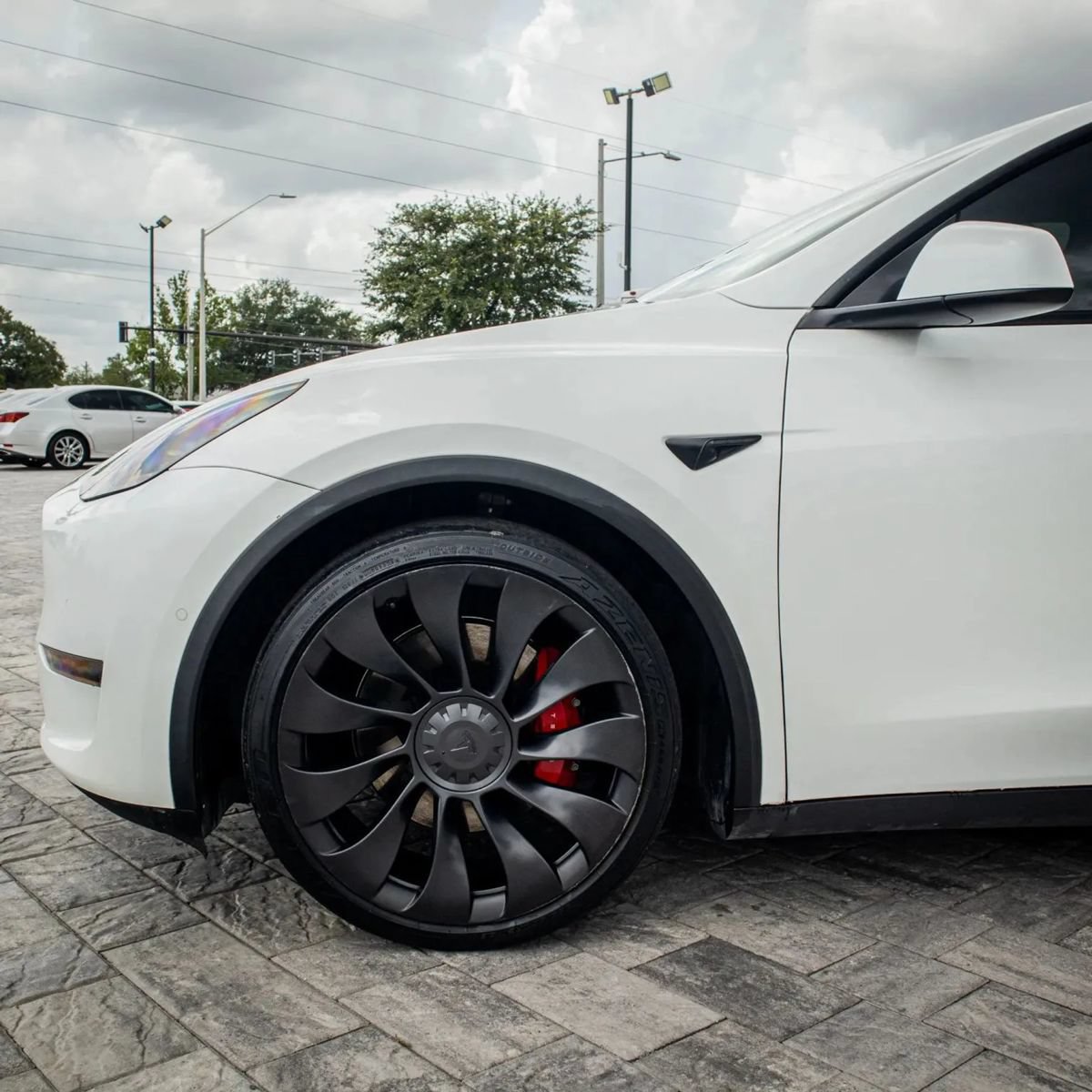 Used 2022 Tesla Model Y Performance AWD/4WD image 5