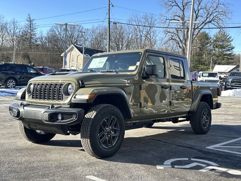 New 2026 Jeep Gladiator Sport image 22