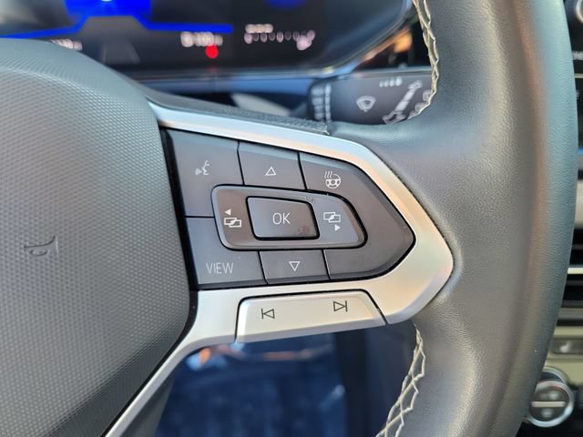 Certified 2024 Volkswagen Taos SE FWD image 21