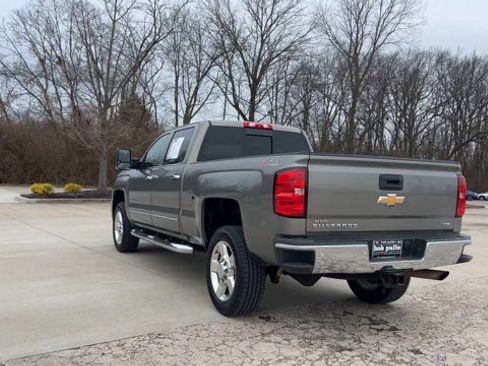 Used 2017 Chevrolet Silverado 2500 LTZ w/ Vortec Plus Package image 7