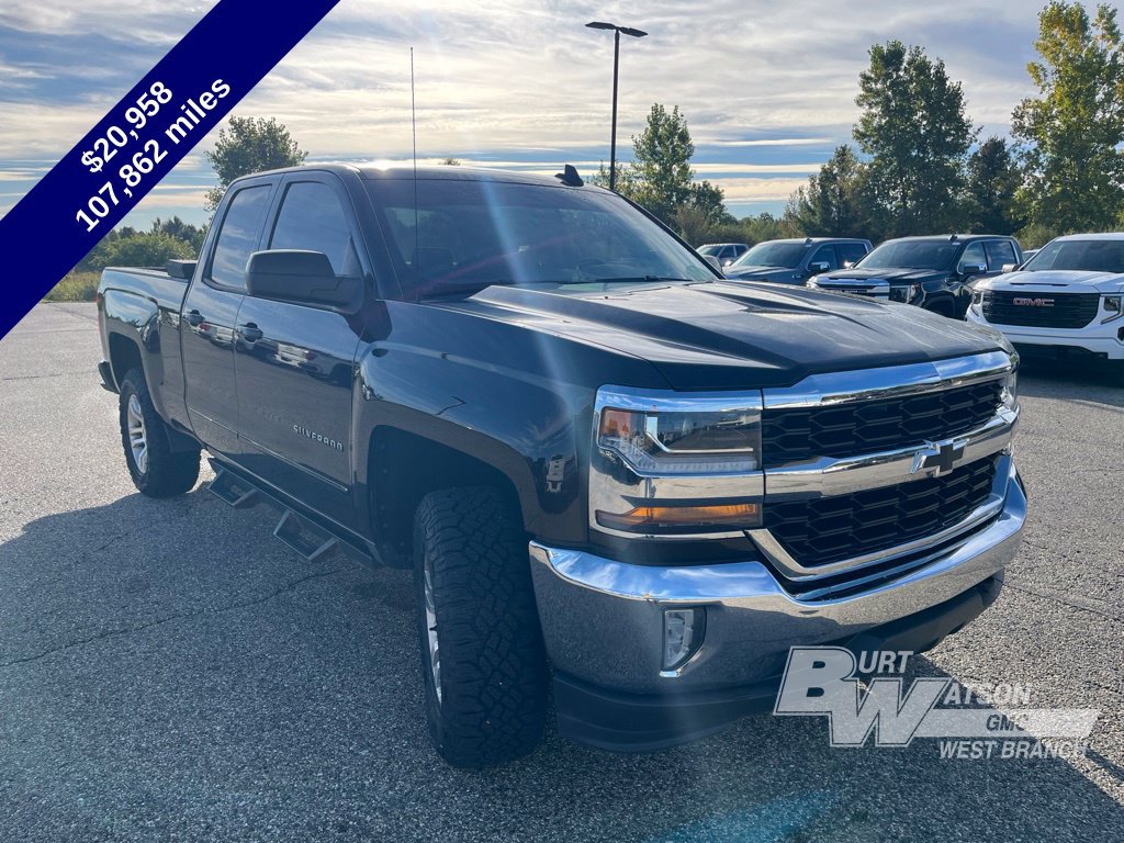 Used 2019 Chevrolet Silverado 1500 LT w/ All Star Edition AWD/4WD image 9