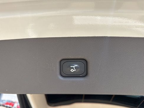 Used 2023 Lincoln Nautilus Reserve w/ Equipment Group 201A image 35