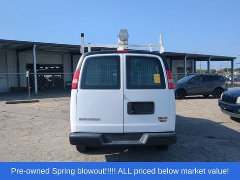 Used 2019 GMC Savana 2500 w/ Driver Convenience Package RWD image 4
