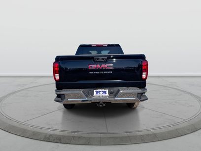 New 2026 GMC Sierra 1500 Pro w/ Pro Value Package