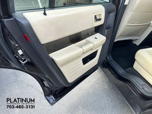 Used 2014 Ford Flex SEL w/ Equipment Group 202A AWD/4WD image 16