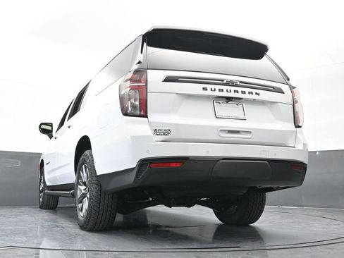 Used 2024 Chevrolet Suburban Z71 image 64