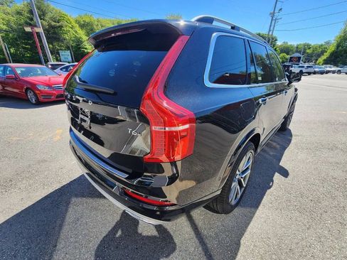 Used 2019 Volvo XC90 T6 Momentum w/ Advanced Package AWD/4WD image 5
