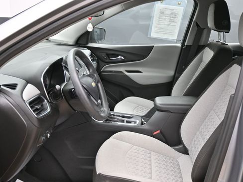 Used 2024 Chevrolet Equinox LS image 14